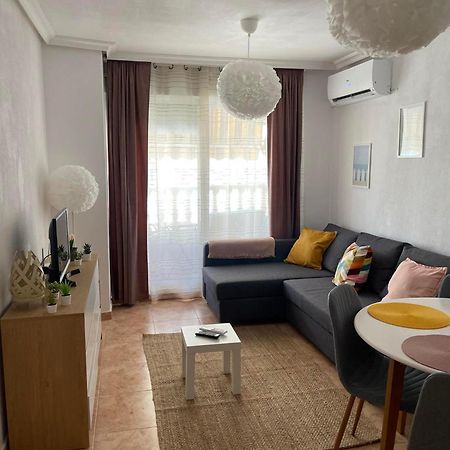 Charming Apartment 500M To Cura Beach Torrevieja Buitenkant foto